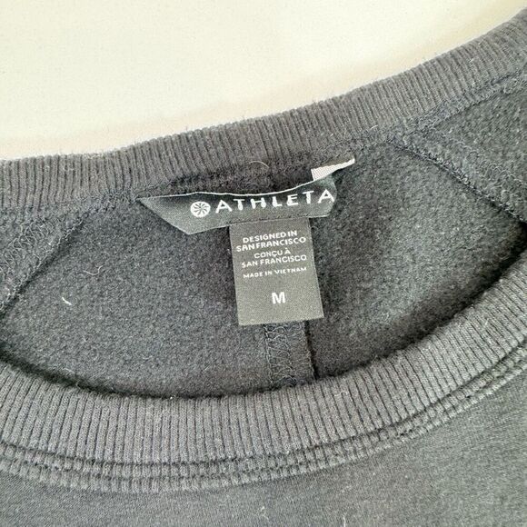 Athleta Top Womens Medium Black Long Sleeve Thumbhole Sweatshirt Material - Picture 6 of 9